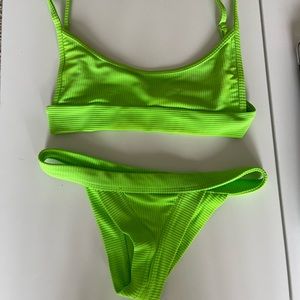 Frankies neon green bikini